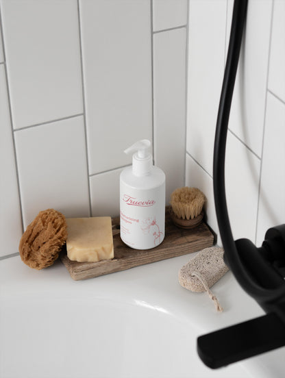 Truevia's Moisturising Shampoo